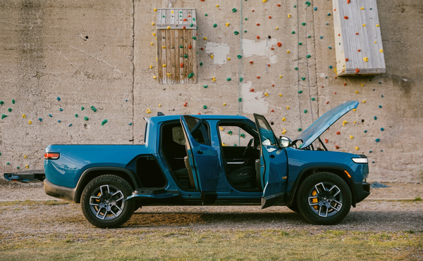 Level Up Your Rivian R1's Look with Exterior Car Accessories