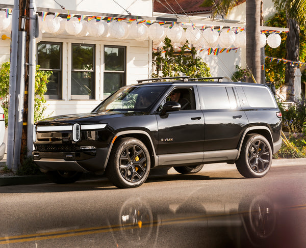 Rivian to power 10k miles of driving with 100% renewable energy for R1T/R1S purchases